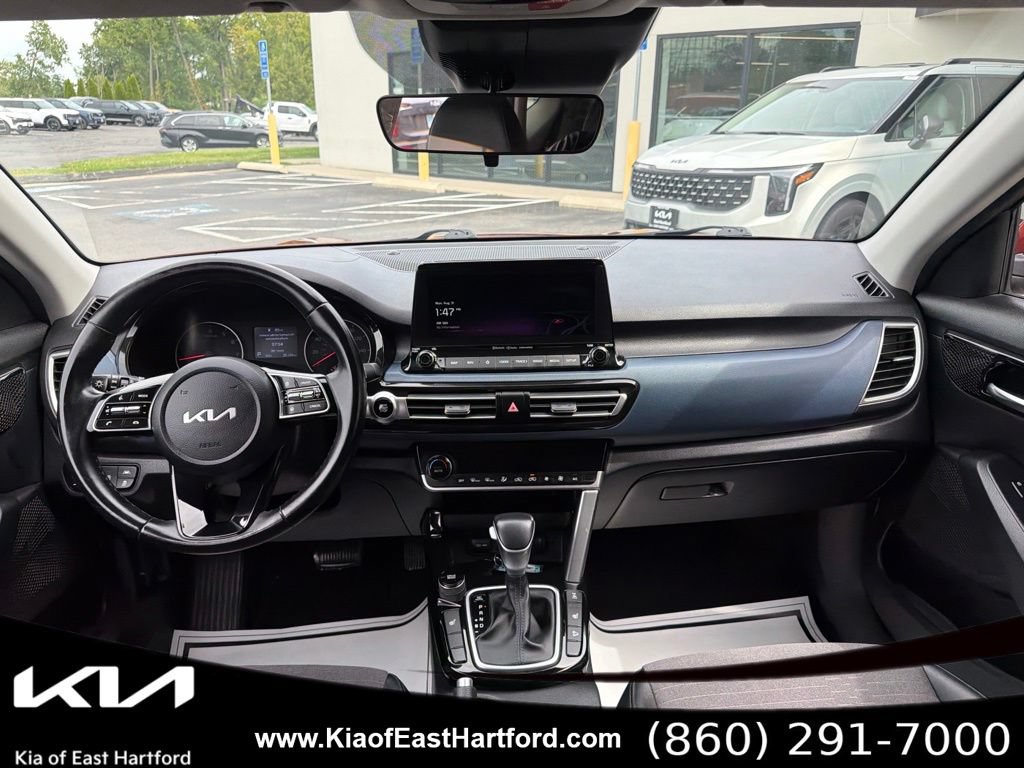 Certified 2023 Kia Seltos S w/ Navigation Package AWD/4WD image 23