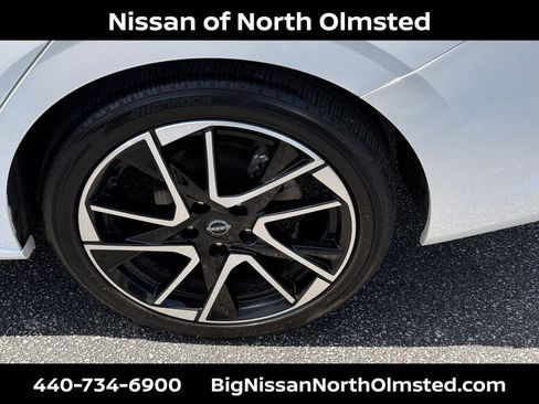 Certified 2024 Nissan Sentra SR FWD image 29