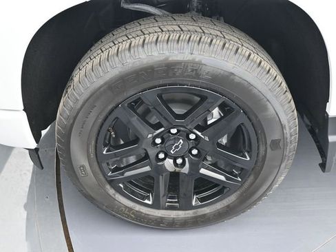 New 2026 Chevrolet Silverado 1500 Custom image 22