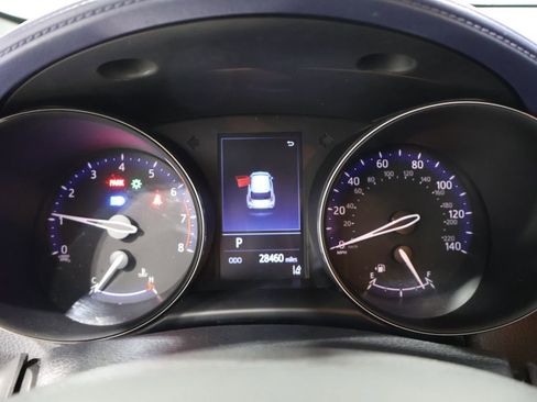 Used 2022 Toyota C-HR XLE image 37