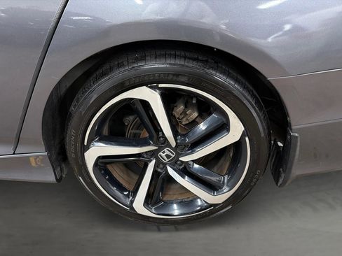 Used 2018 Honda Accord Sport image 41