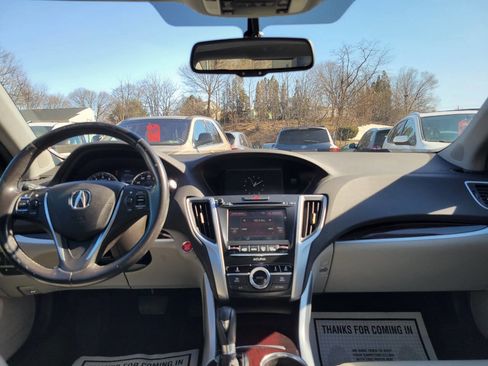 Used 2016 Acura TLX FWD image 26