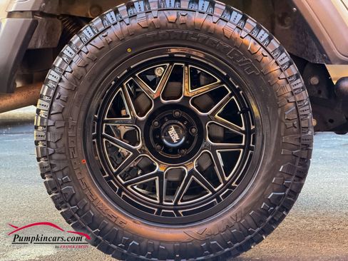 Used 2024 Jeep Wrangler Unlimited Sport image 40