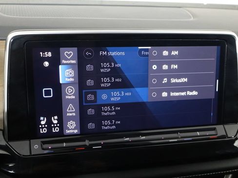 Used 2026 Volkswagen Atlas SE FWD image 33