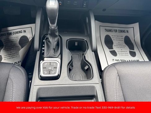 New 2026 Nissan Frontier SV w/ SV Convenience Package AWD/4WD image 26