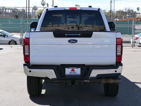 Used 2022 Ford F250 Lariat w/ Lariat Value Package image 6