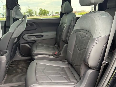 Used 2027 Kia Telluride X-Line SX Prestige AWD/4WD image 13