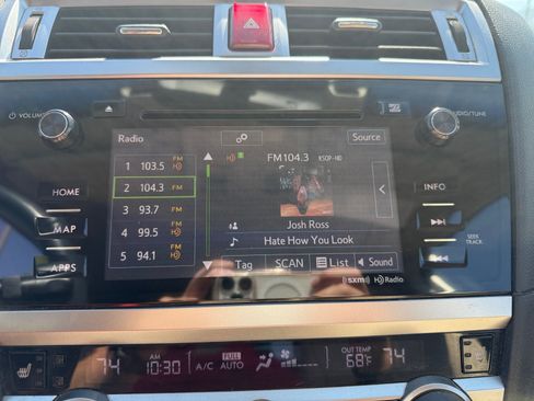 Used 2017 Subaru Outback 3.6R Limited AWD/4WD image 18