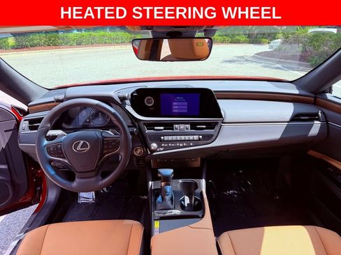 Used 2025 Lexus ES 350 w/ Premium Package FWD image 12