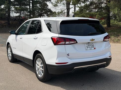 Used 2022 Chevrolet Equinox LT FWD image 5