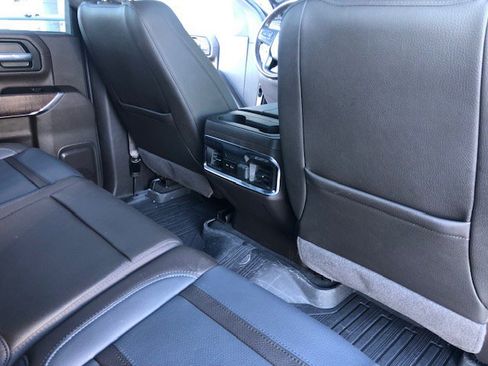 Used 2022 GMC Sierra 3500 Denali w/ Denali Ultimate Package image 27