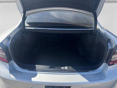 Used 2020 Dodge Charger SXT image 11