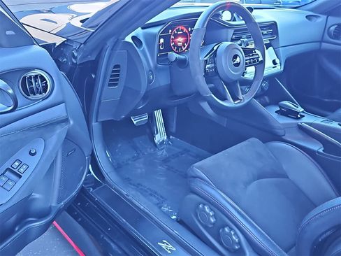 Used 2024 Nissan Z NISMO w/ Floor Mat Package image 10