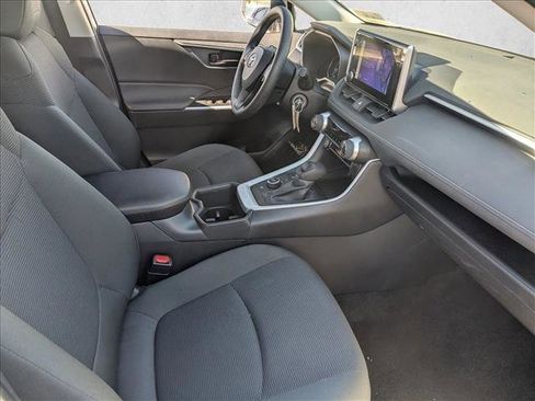 Used 2025 Toyota RAV4 LE image 21
