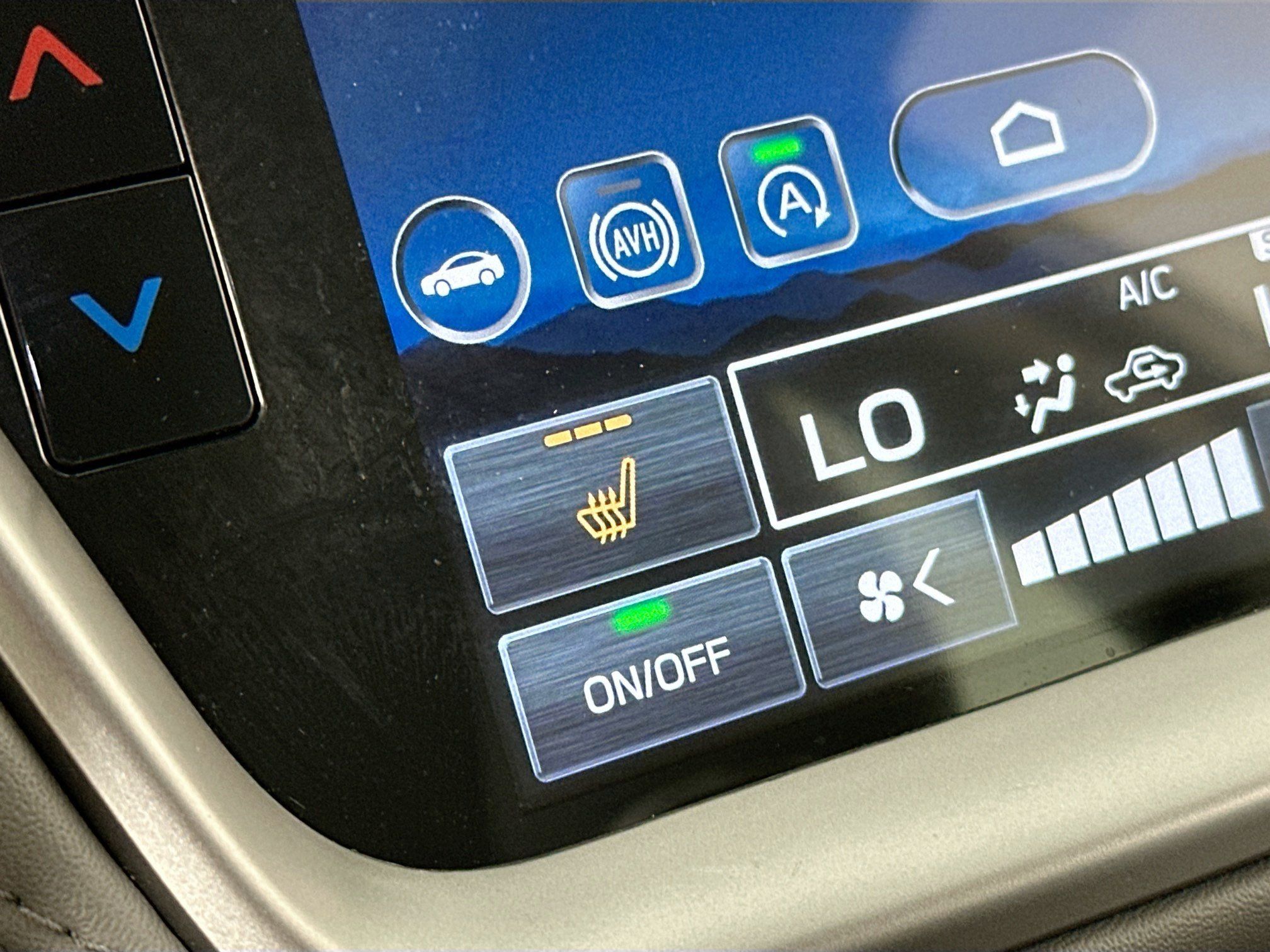 Used 2023 Subaru Legacy Premium AWD/4WD image 19