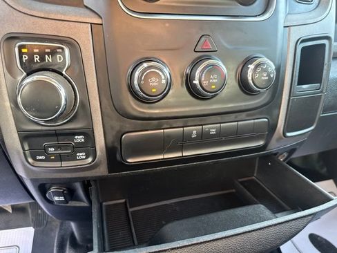 Used 2017 RAM 1500 Tradesman AWD/4WD image 42