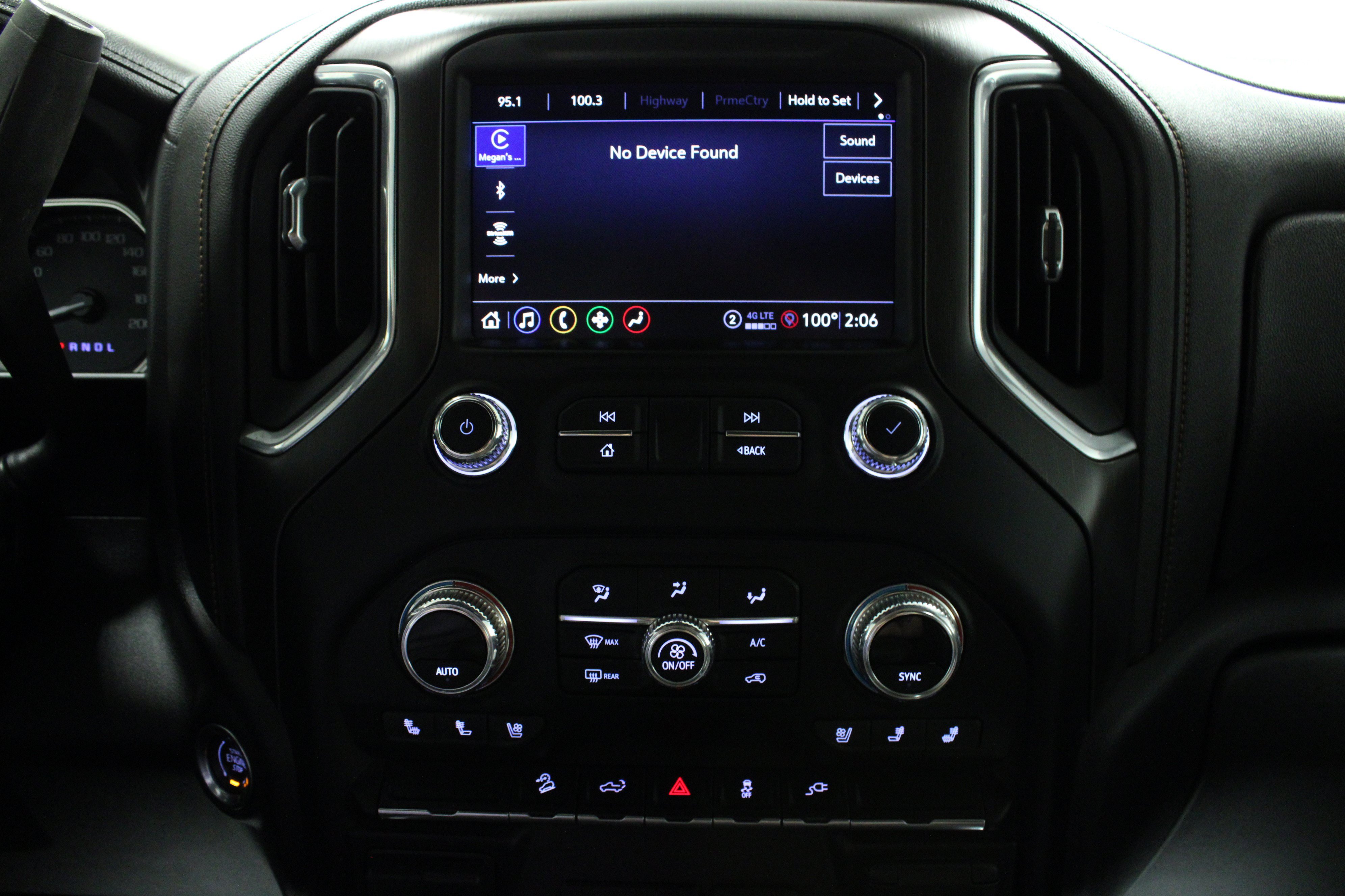 Used 2021 GMC Sierra 2500 AT4 AWD/4WD image 22
