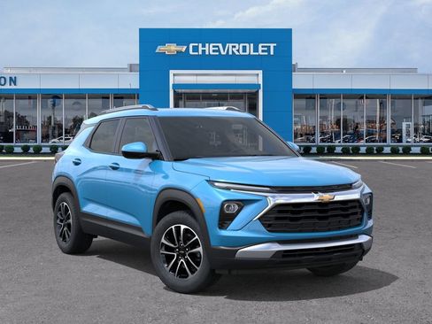New 2026 Chevrolet TrailBlazer LT w/ Driver Confidence Package FWD image 7