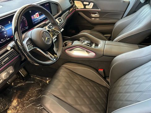 New 2026 Mercedes-Benz Maybach GLS 600 4MATIC image 10