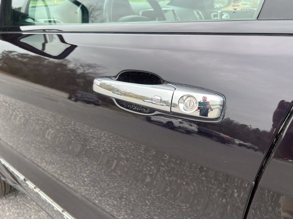 Used 2021 Jeep Grand Cherokee Limited AWD/4WD image 14