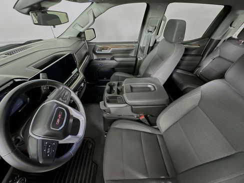 Used 2024 GMC Sierra 1500 Elevation AWD/4WD image 5