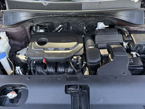 Used 2018 Kia Sorento LX image 16