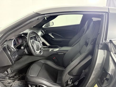 Used 2016 Chevrolet Corvette Z06 w/ 3LZ Preferred Equipment Group image 17