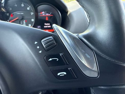 Used 2015 Porsche Boxster RWD image 27