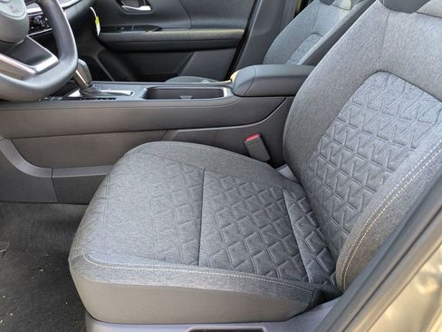 New 2026 Nissan Kicks SV w/ SV Premium Package image 13