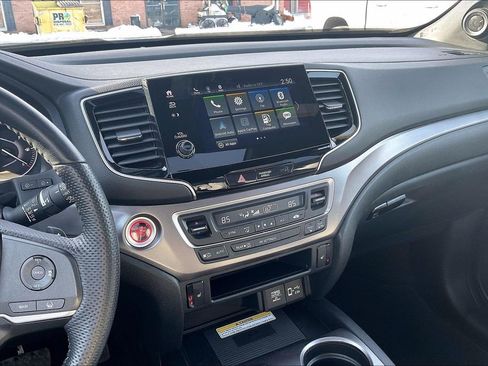 Used 2023 Honda Passport EX-L image 6