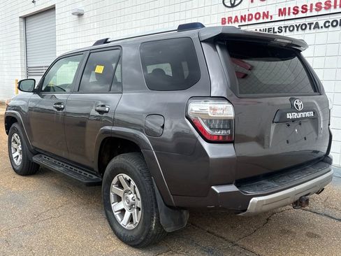 Used 2016 Toyota 4Runner Trail Premium image 3