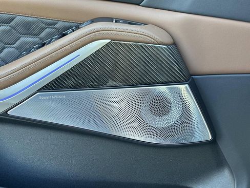 Used 2024 BMW X5 M Competition w/ Executive Package image 24