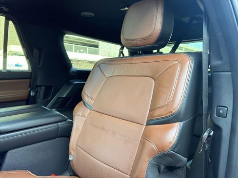 Used 2023 Lincoln Navigator L Reserve image 20