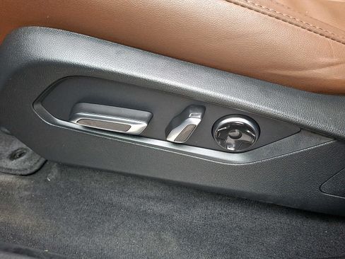 Used 2023 Acura MDX SH-AWD w/ Technology Package image 9