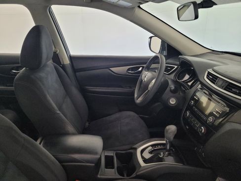 Used 2016 Nissan Rogue S FWD image 21