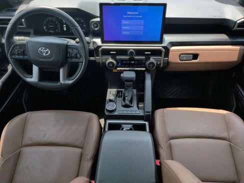 Used 2025 Toyota 4Runner Limited RWD image 31