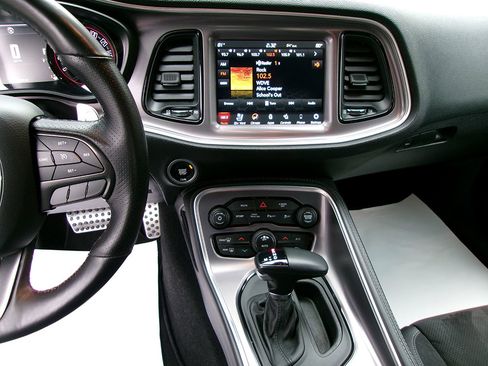 Used 2019 Dodge Challenger GT w/ Plus Package image 15