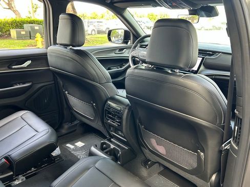 New 2025 Jeep Grand Cherokee L Limited w/ Black Appearance Package RWD image 35