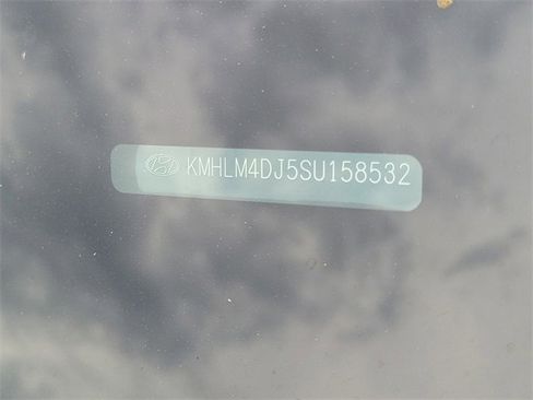 New 2025 Hyundai Elantra SEL image 23