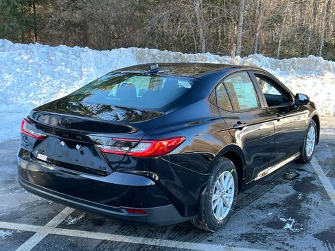 New 2026 Toyota Camry LE image 5