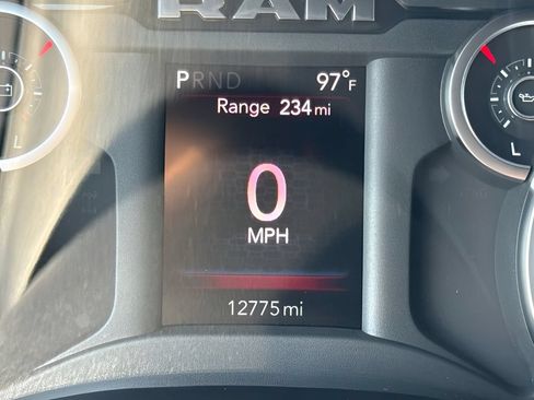 Used 2025 RAM 2500 Big Horn AWD/4WD image 20