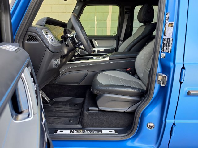 Used 2025 Mercedes-Benz G 580 w/ EQ Technology image 23