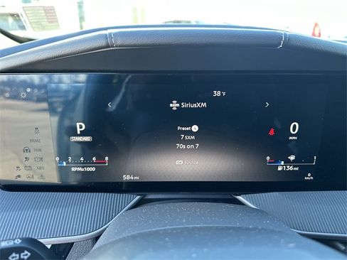 Used 2025 Nissan Murano SV image 14