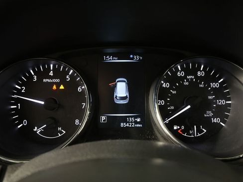 Used 2017 Nissan Rogue SL image 31