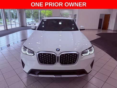 Used 2022 BMW X4 xDrive30i w/ Parking Assistance Package AWD/4WD image 2