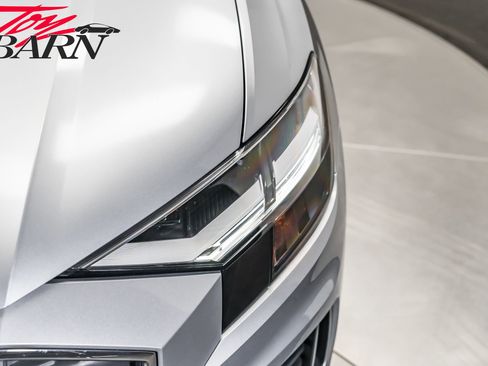 Used 2022 Audi Q8 Premium Plus image 12