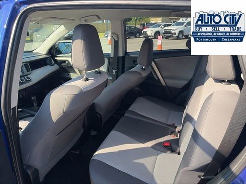 Used 2014 Toyota RAV4 LE AWD/4WD image 9