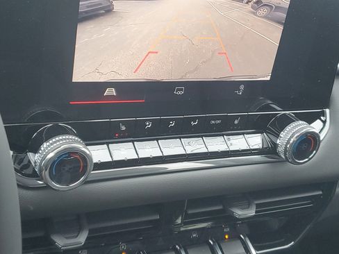 New 2026 GMC Canyon Elevation w/ Convenience Package image 19