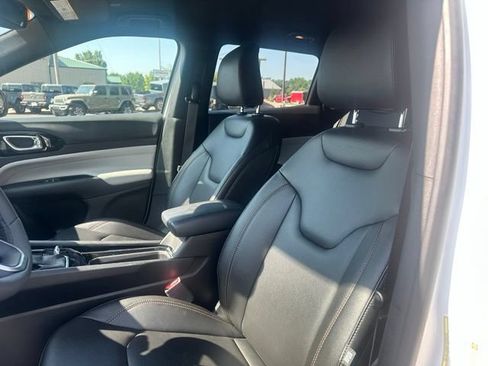 Used 2024 Jeep Compass Limited AWD/4WD image 23