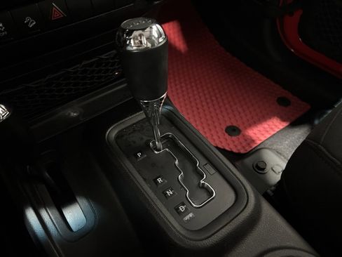 Used 2015 Jeep Wrangler Unlimited Sport w/ Quick Order Package 24S image 12